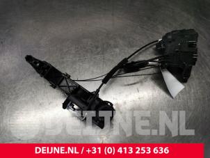 Opel Vivaro Deurslot Mechaniek 2Deurs rechts O165793 foto 3