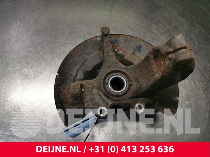 Volvo C70 Achsschenkel links vorne O165811
