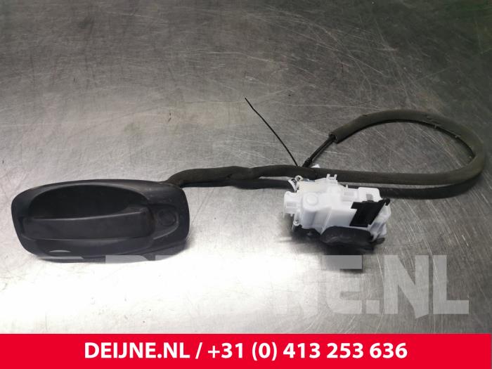 Opel Combo Sliding door lock mechanism, right O165871