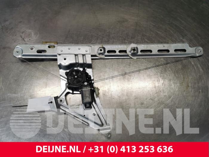 Mercedes Sprinter Ruitmechaniek 2Deurs rechts-voor O165934