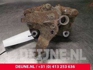 Opel Movano Bremszange rechts hinten O165937 foto 2