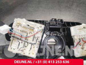 Opel Vivaro Steering column stalk O165953 photo 3
