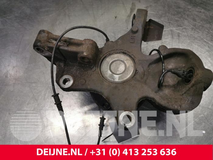 Volkswagen Crafter Knuckle, front left O166029
