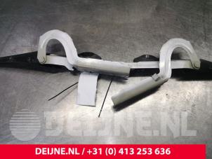 Citroen Jumpy Motorhaube Scharnier O166115 foto 3