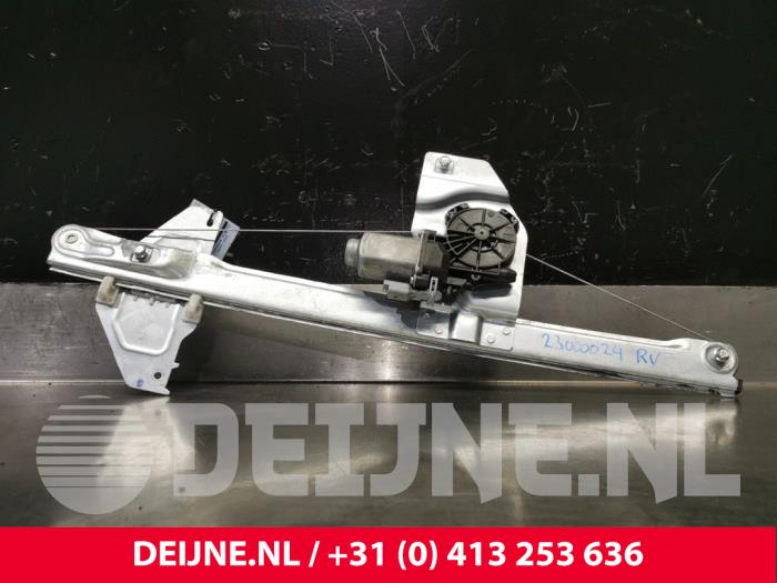 Citroen Berlingo Ruitmechaniek 2Deurs rechts-voor O166165