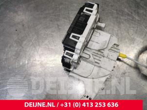 Volkswagen Crafter Deurslot Mechaniek 2Deurs rechts O166172 foto 3