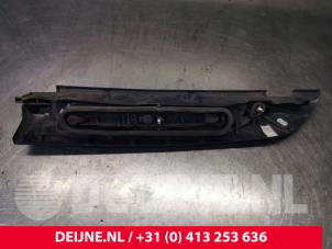Renault Kangoo Achterlicht links O166229 foto 4