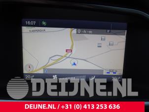 Gebruikte Navigatie Display (diversen) Volvo V40 (MV) 1.6 D2 Prijs op aanvraag aangeboden door van Deijne Onderdelen Uden B.V.