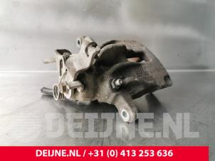 Renault Trafic Remklauw (Tang) links-achter O166557 foto 3