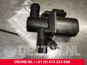Renault Trafic Extra waterpomp O166675 foto 2