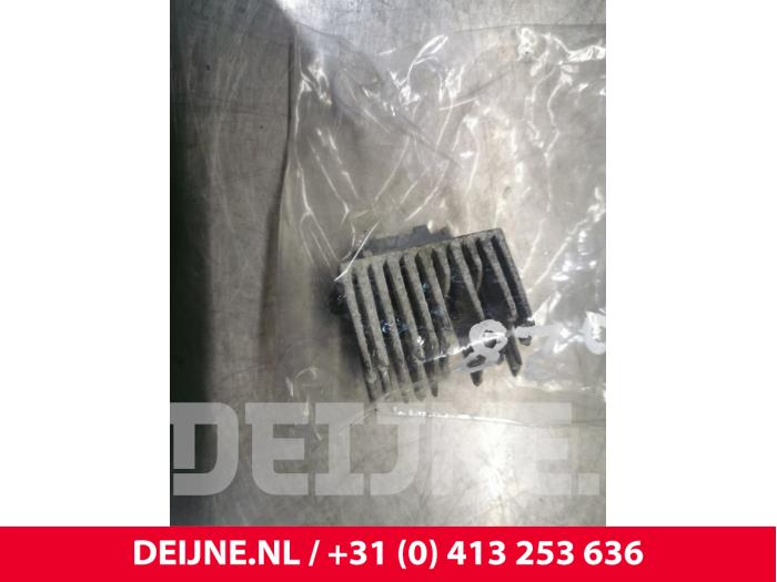Gebruikte Daglicht LED module Volvo V40 (MV) 1.6 D2 Prijs € 75,00 Margeregeling aangeboden door van Deijne Onderdelen Uden B.V.