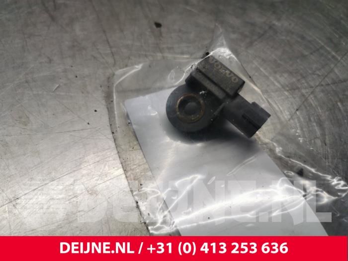 Volvo V40 Airbag-Sensor O166697