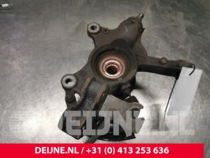 Toyota Pro-Ace Fusee links-voor O166708 foto 2