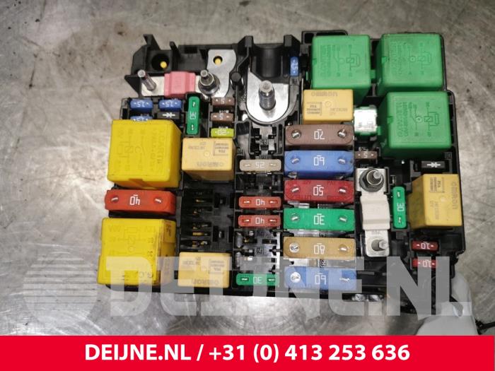 Toyota Pro-Ace Fuse box O166752