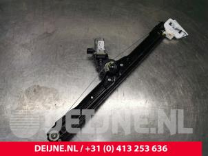 Iveco New Daily Window mechanism 2-door, front left O166760 photo 3