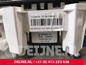 Opel Vivaro Heater control panel O166772 photo 3