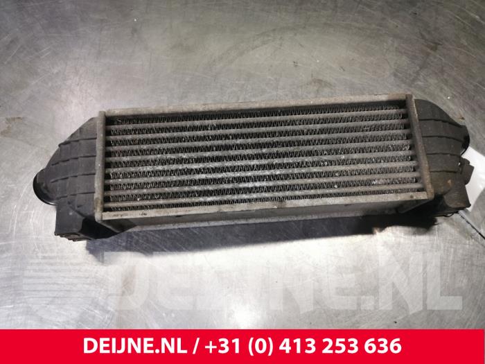 Intercooler van een Ford Transit 2.0 TDdi 16V 2005