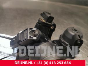 Volvo S80 Gasklephuis O167002 foto 3