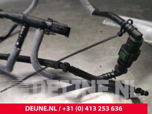 Volvo S80 Fuel return line O167003 photo 2