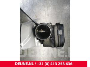 Volvo V70 Gasklephuis O167017 foto 2