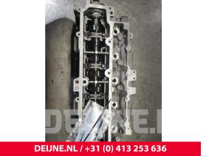 Volvo V70 Cylinder head O167028 photo 2