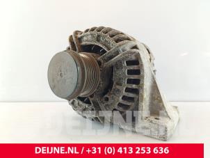 Gebruikte Alternator Volvo V70 (SW) 2.4 20V 140 Prijs € 65,00 Margeregeling aangeboden door van Deijne Onderdelen Uden B.V.