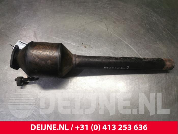 Gebruikte Katalysator Citroen Jumper (U9) 2.2 HDi 100 Prijs € 151,25 Inclusief btw aangeboden door van Deijne Onderdelen Uden B.V.