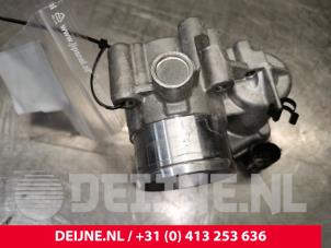 Ford Focus Throttle body O167129 photo 2