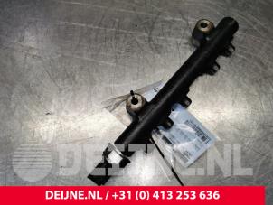 Volvo V40 Einspritzdüse (Einspritzer) O167141 foto 3