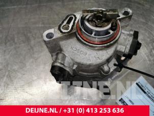 Volvo V40 Vacuumpomp (Diesel) O167142 foto 2
