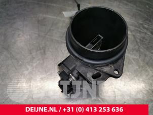 Toyota Pro-Ace Luftmengenmesser O167159 foto 4