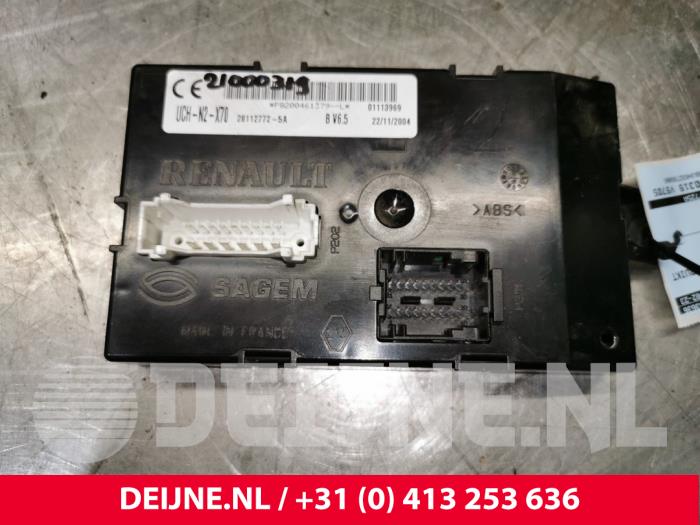 Gebruikte Computer Diversen Renault Master II (FD/HD) 2.5 dCi 16V Prijs € 121,00 Inclusief btw aangeboden door van Deijne Onderdelen Uden B.V.