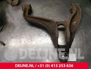 Mitsubishi Canter Front lower wishbone, right O167348 photo 3