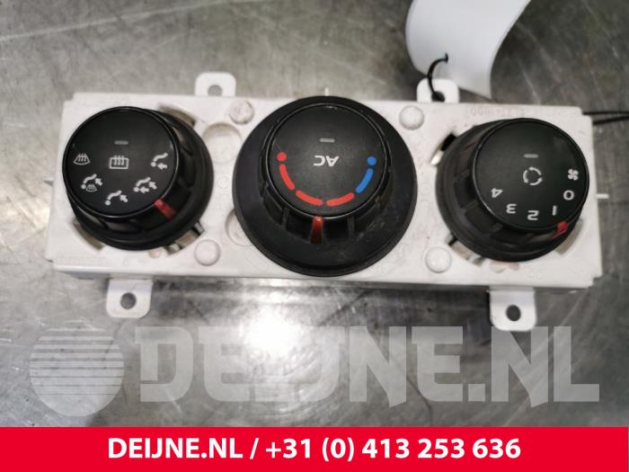 Opel Movano Kachel Bedieningspaneel O167368