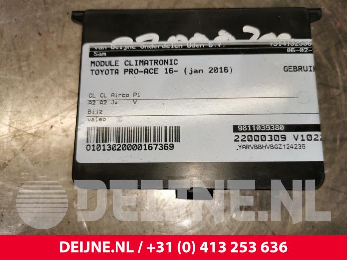 Toyota Pro-Ace Climatronic module O167369