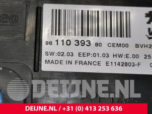 Toyota Pro-Ace Module climatronic O167369 foto 3