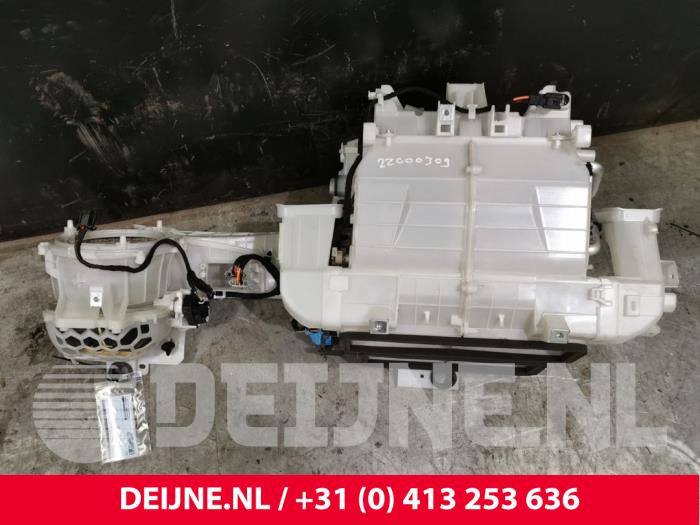 Toyota Pro-Ace Heater housing O167375