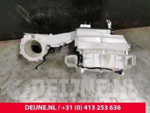 Toyota Pro-Ace Heizgehäuse O167375 foto 2