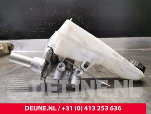 Toyota Pro-Ace Hauptbremszylinder O167379 foto 3