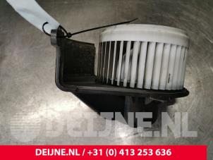 Opel Movano Heizung Belüftungsmotor O167382 foto 2