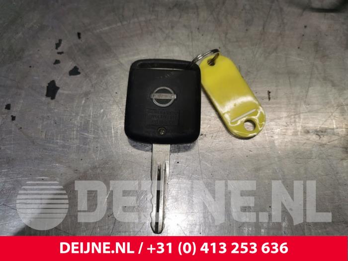 Kontaktslot+Sleutel van een Nissan NV 200 (M20M) 1.5 dCi 90 2011