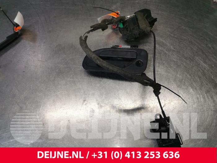 Nissan NV200 Door lock mechanism 2-door, left O167558