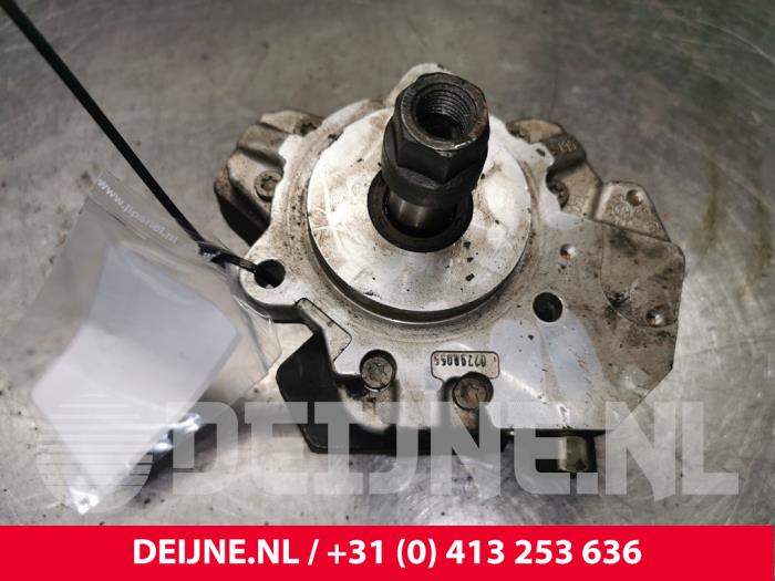 Gebruikte Brandstofpomp Mechanisch BMW 3 serie (E90) 320d 16V Prijs € 151,25 Inclusief btw aangeboden door van Deijne Onderdelen Uden B.V.