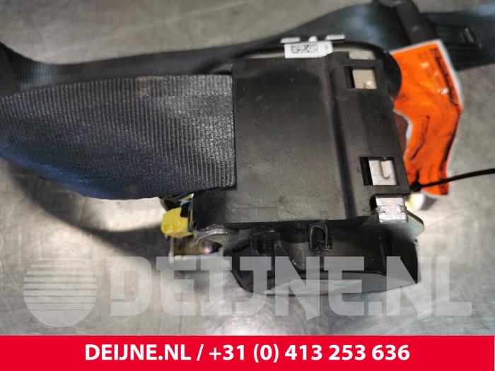Volvo XC40 Sicherheitsgurt links hinten O167710