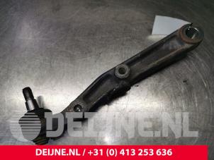 Iveco New Daily Draagarm onder links-voor O167758 foto 2