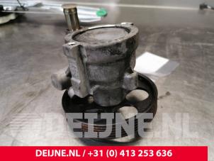 Nissan Interstar Power steering pump O167812 photo 2