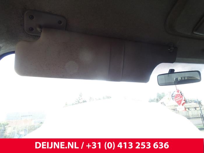 Nissan Interstar Sonnenblende O167820