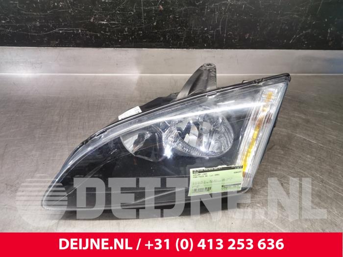Ford Focus Scheinwerfer links O167833