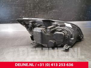Ford Focus Headlight, left O167833 photo 3