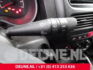 Gebruikte Ruitenwis Schakelaar Opel Combo 1.3 CDTI 16V ecoFlex Prijs € 90,75 Inclusief btw aangeboden door van Deijne Onderdelen Uden B.V.
